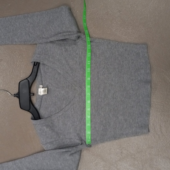 BOZZOLO GRAY, WAFFLEKNIT, V NECK, LONG SLEEVE, CROPPED TOP - Picture 5 of 7